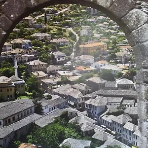 Bake Gjirokastër